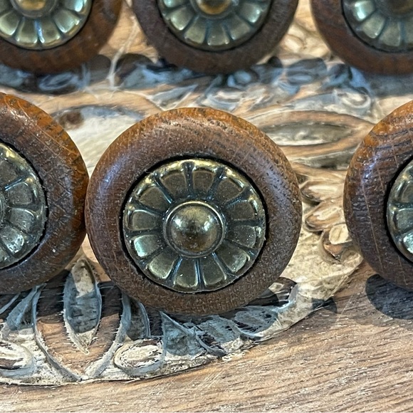 Vintage Wood with brass Round Drawer Door Pull Cabinet Knob 1 1/2” set of 6 - Picture 6 of 7